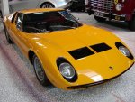 800px-Lamborghini_Miura_Sinsheim.jpg