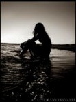 donna_al_mare_penombra.jpg