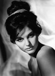 391full-claudia-cardinale.jpg