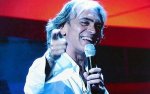 gomez senza lenti ^_^ .jpg