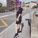 zoom2.jpg