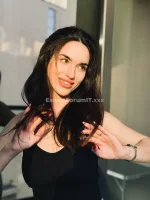 26f7dfc8-e5d0-47f6-b63e-11542f3d46fa_profile.webp